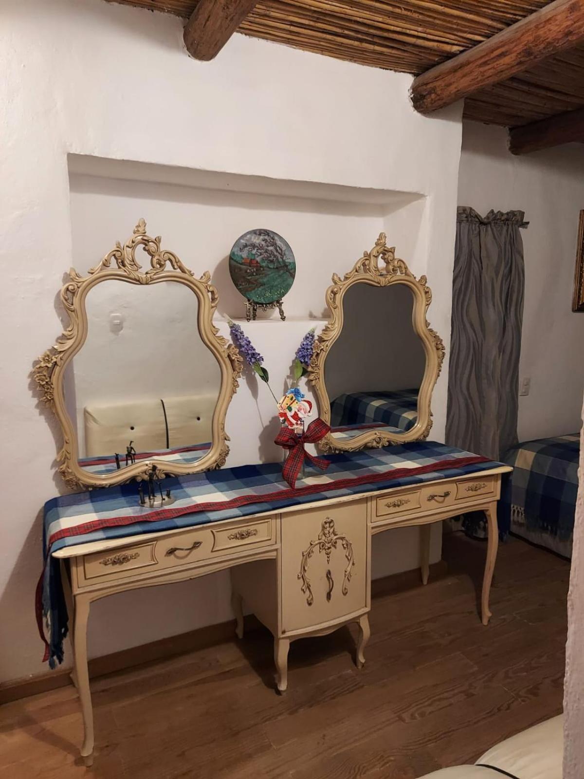 Hostal Ventana Al Desierto Catorce Exterior foto